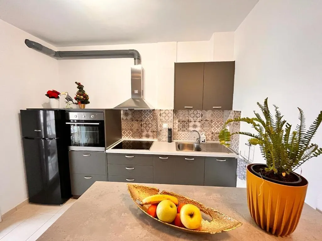 Apartment Time Suit Thessaloniki Greece